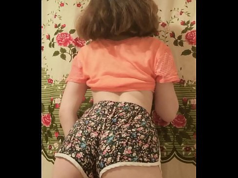 ❤️ Sexy mladá kočka svléká šortky před kamerou. ❌ Porno video u cs.sexarxiv.ru